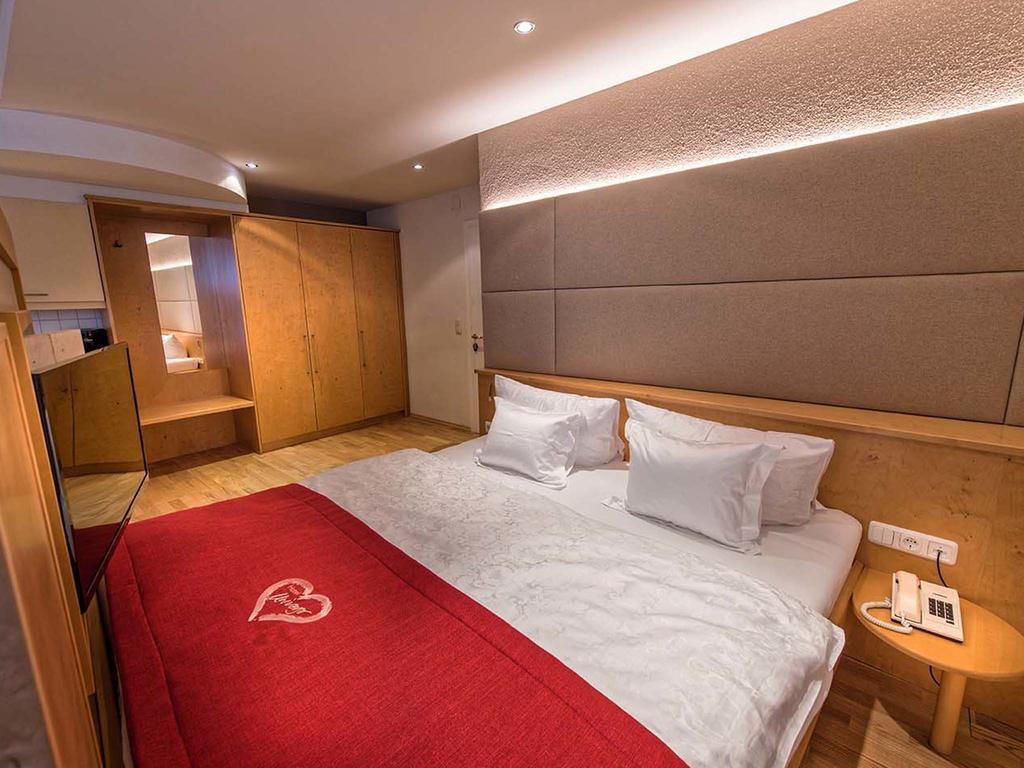 Hotel Universo Serfaus Cameră foto